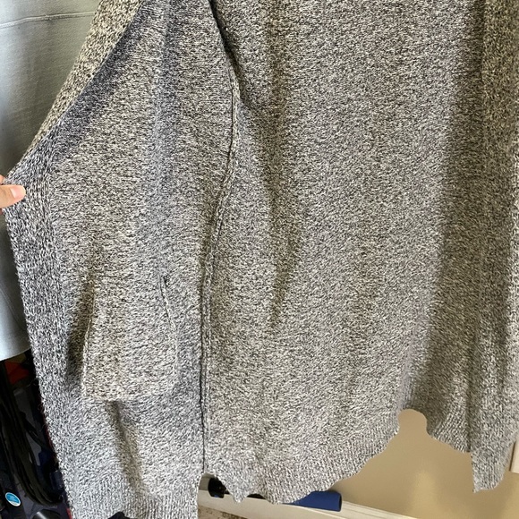 Sunday in Brooklyn grey long cardigan size medium - Picture 3 of 4